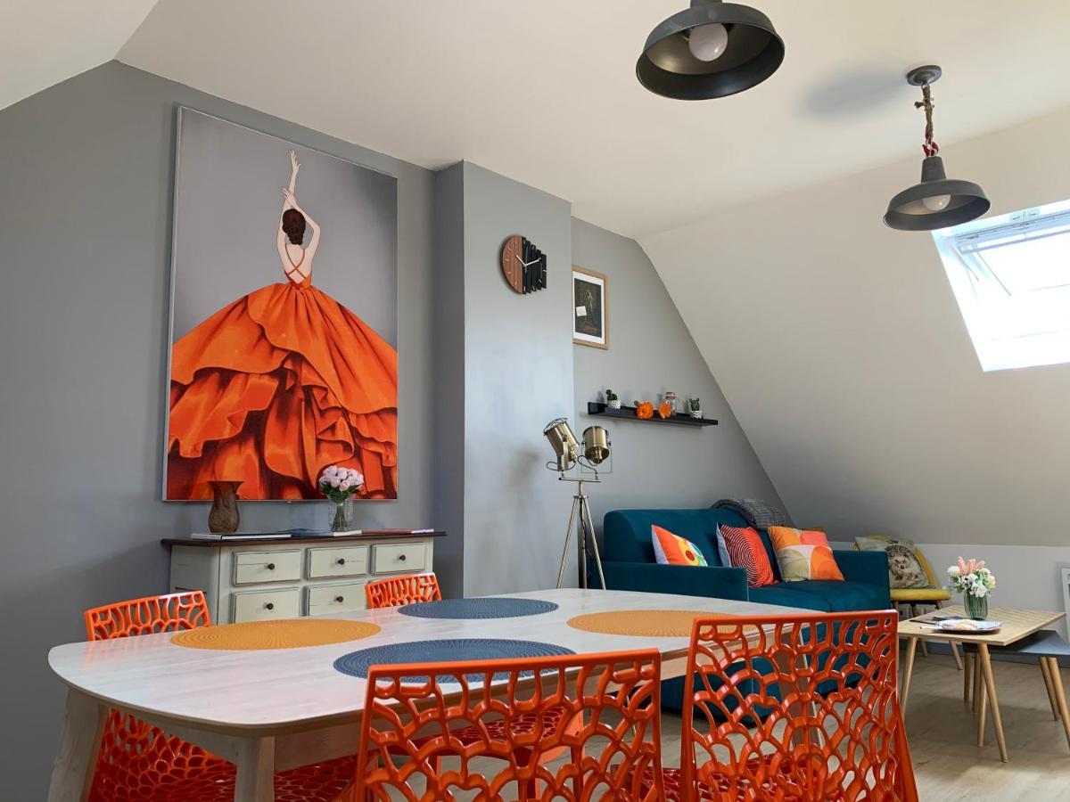 Superlogis - Sous Les Toits - T2- 3Etoiles - Blois-Hypercentre 1 Chambre 4 Personnes Luaran gambar