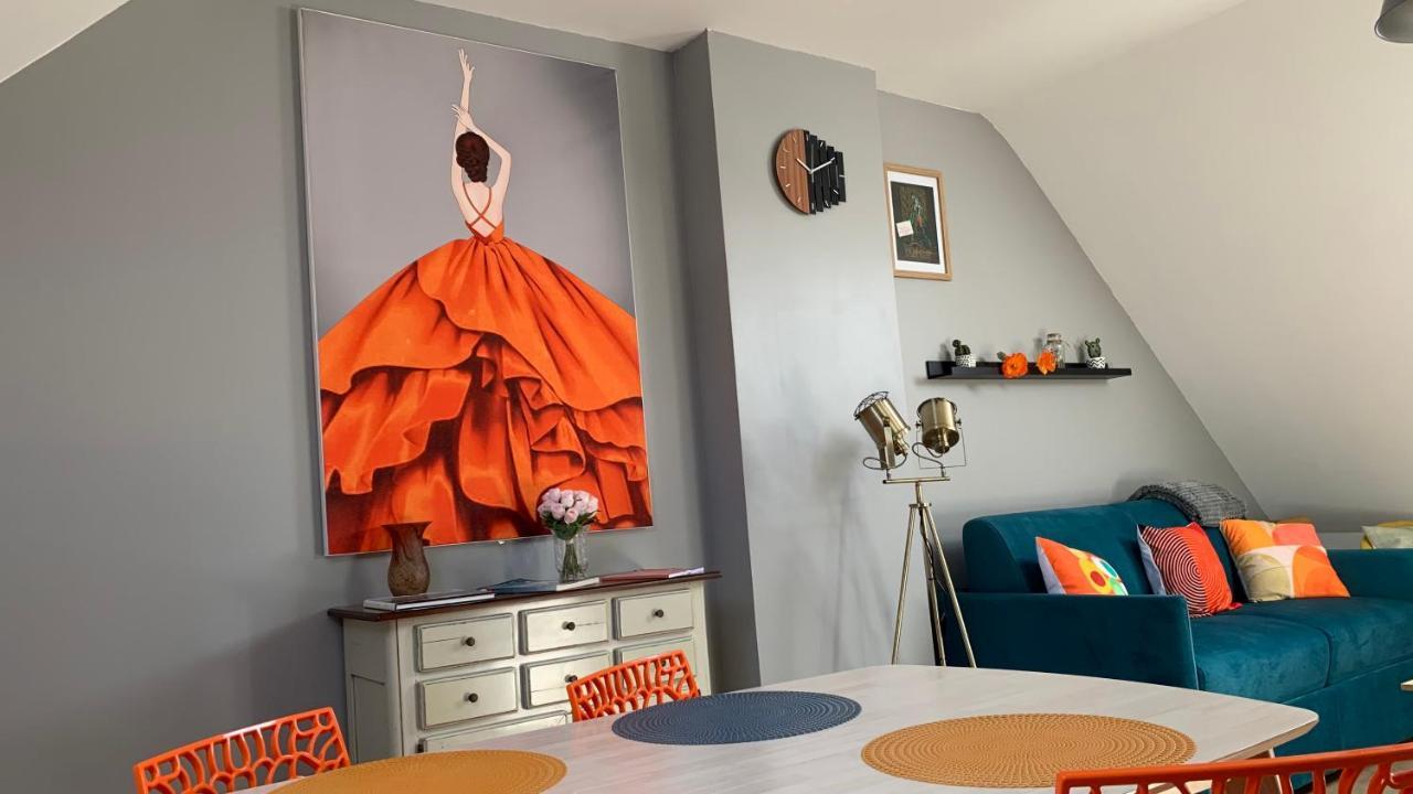 Superlogis - Sous Les Toits - T2- 3Etoiles - Blois-Hypercentre 1 Chambre 4 Personnes Luaran gambar