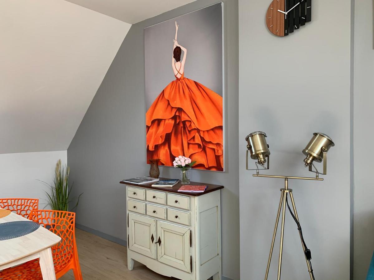 Superlogis - Sous Les Toits - T2- 3Etoiles - Blois-Hypercentre 1 Chambre 4 Personnes Luaran gambar